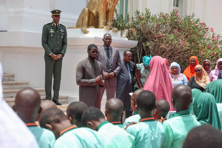 Visite au Palais de la République du Sénégal : Un Moment Inoubliable pour les Élèves de la Maison de la Sagesse de Pikine